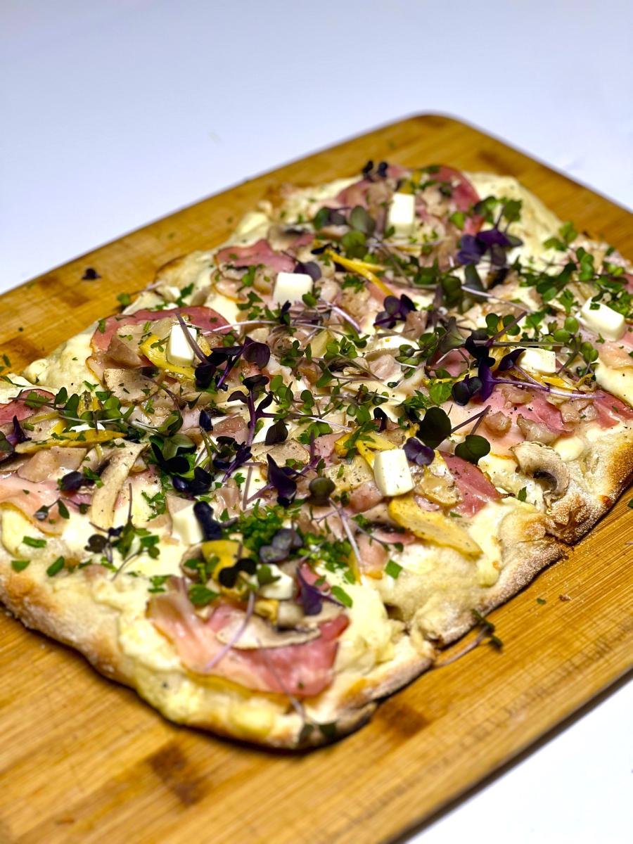 Пицца С беконом и артишоками