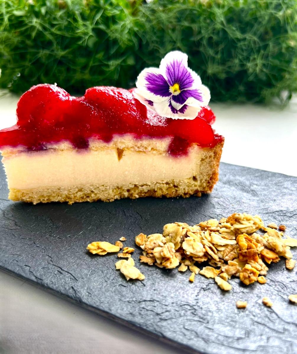 Чизкейк клубничный 120г