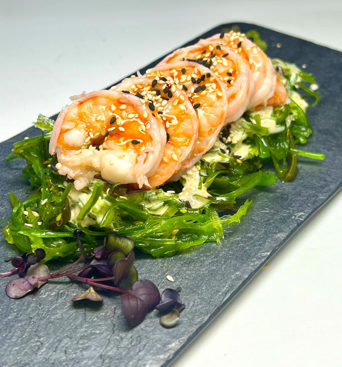 Салат чука с креветками