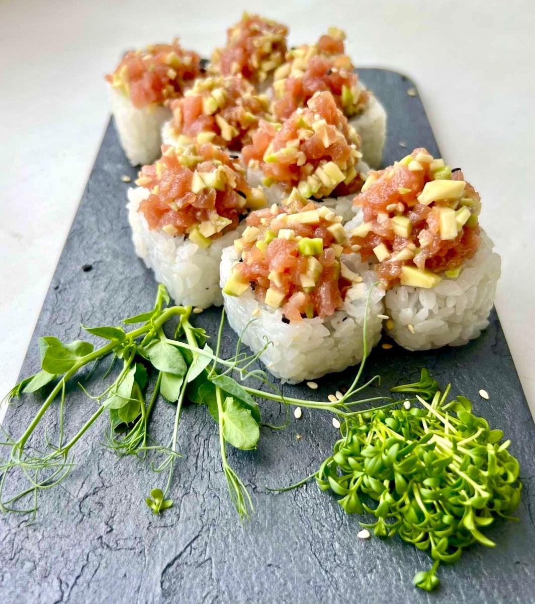 Ролл Магуро