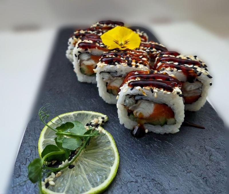 Тануки с угрем