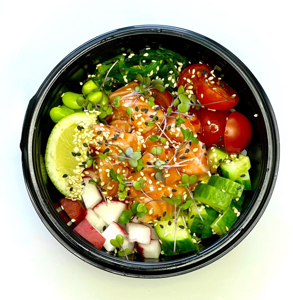 Поке с лососем