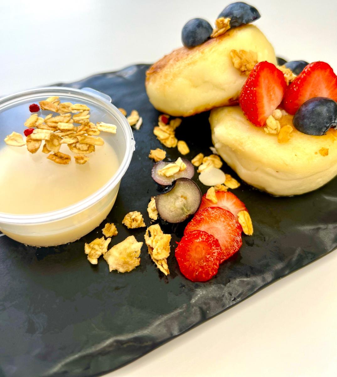 Сырники со сгущённым молоком