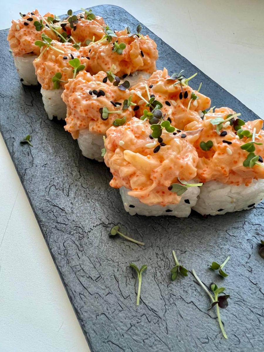 Тар-тар с кальмаром и креветкой 