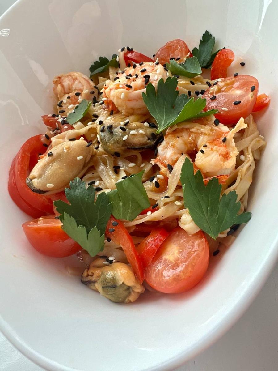 Удон том ям